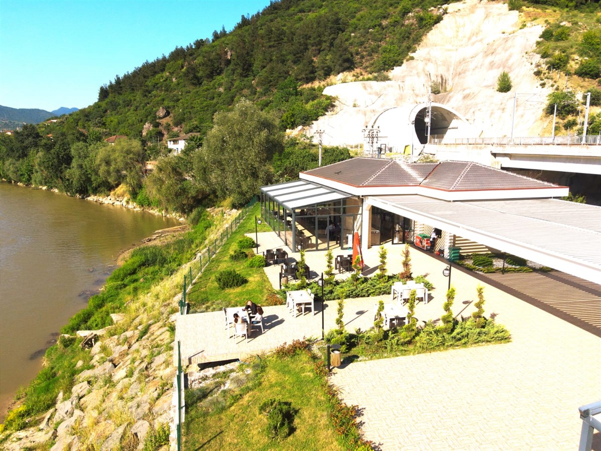 Geyve Belediyesi Nehir Park